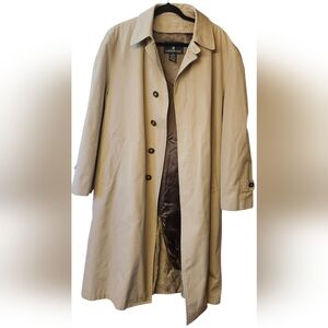 London Fog Men's Tan Khaki Long Trench Coat With Inner Lining, Size 42